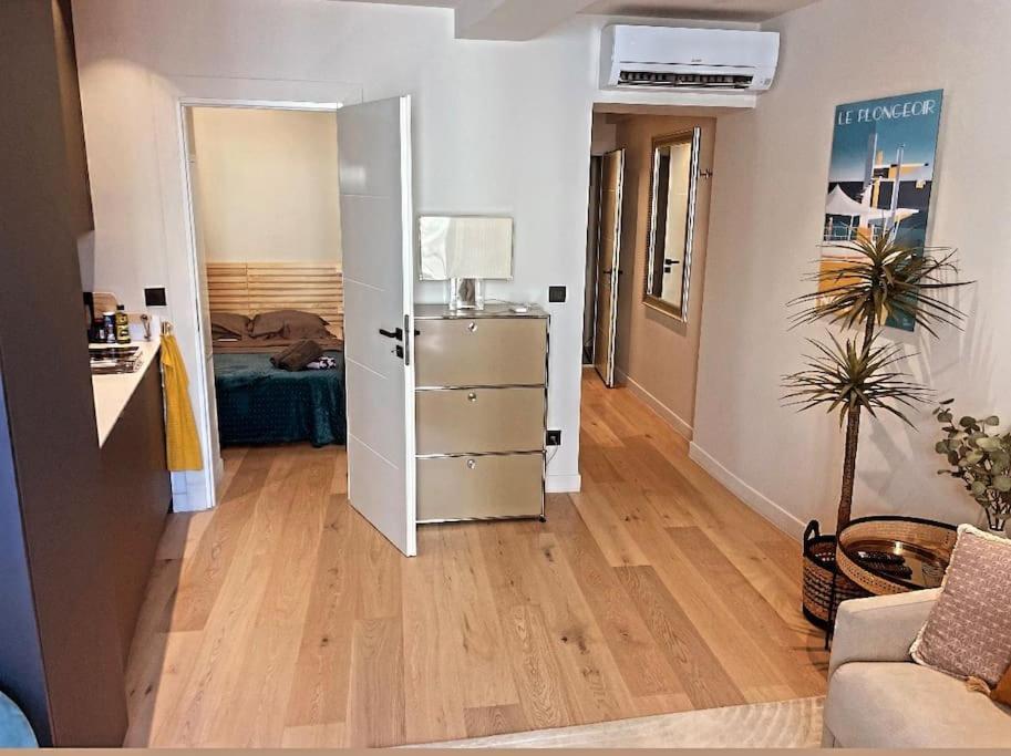 ניס Massena Street, 2 Rooms Balcony מראה חיצוני תמונה